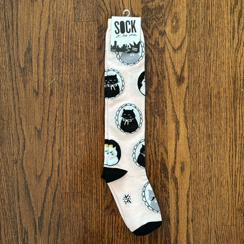 NWT Sock It To Me Knee High Cat Socks